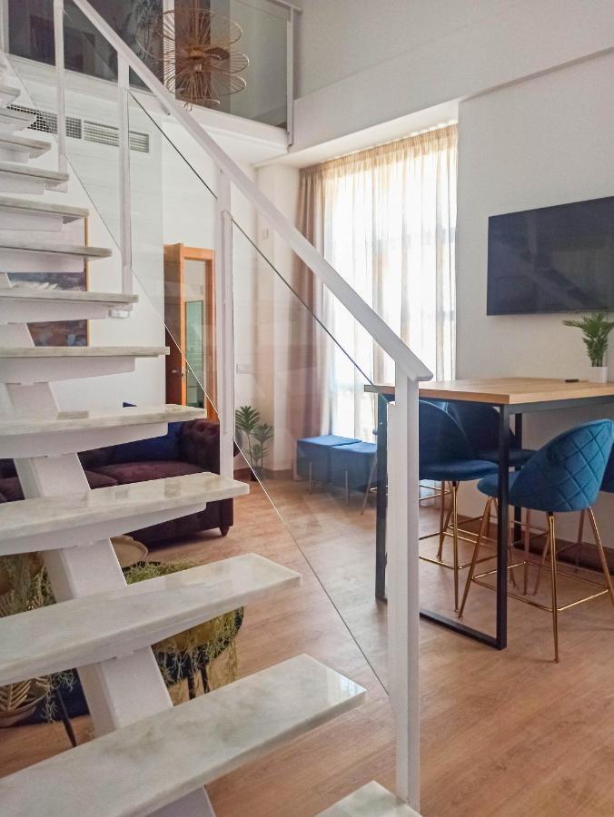 Expoholidays - Plaza Vieja Con Parking Gratis Apartment *
