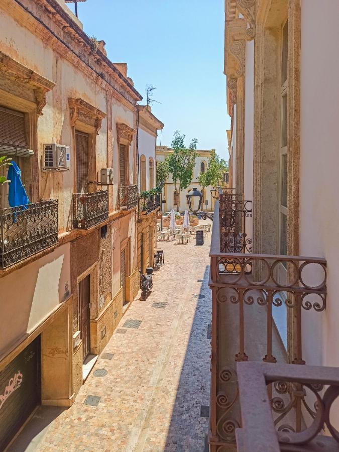 Expoholidays - Plaza Vieja Con Parking Gratis * Almería